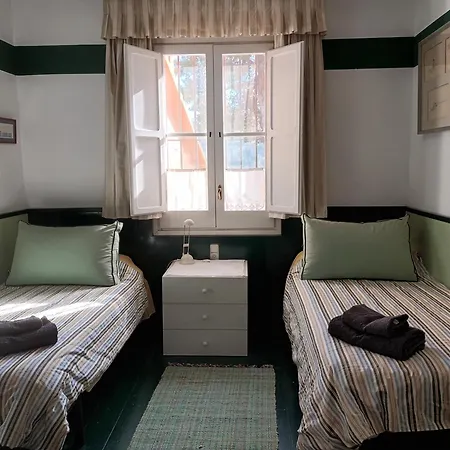 B&B 126M Con Piscina Privada! No Cocina *